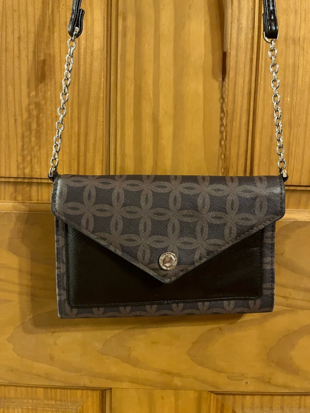 Women’s Small Brown  Crossbody Bag with Chain Strap